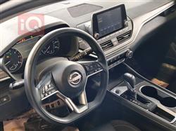 نيسان ألتيما